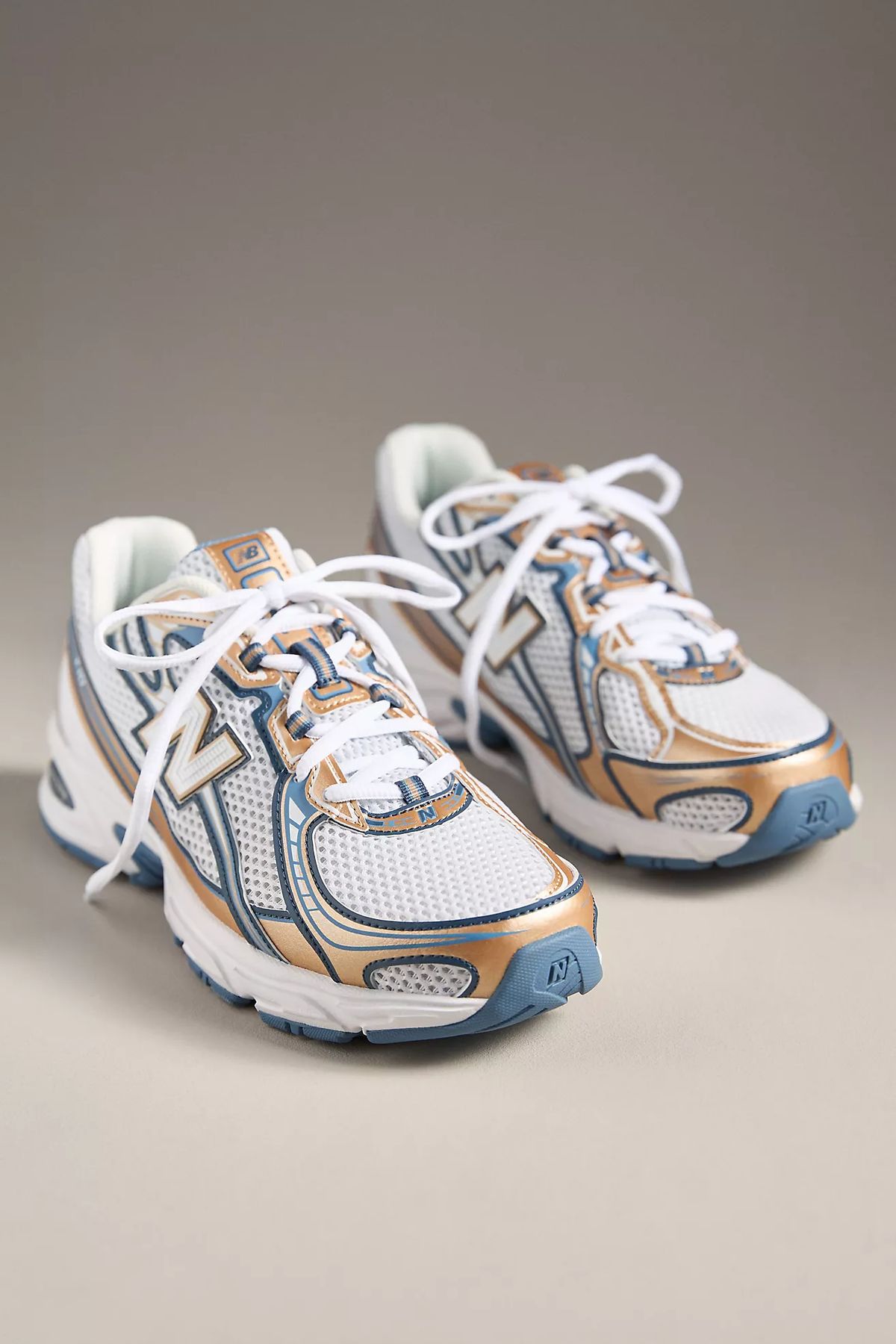 Athletic Sneakers 👟💪