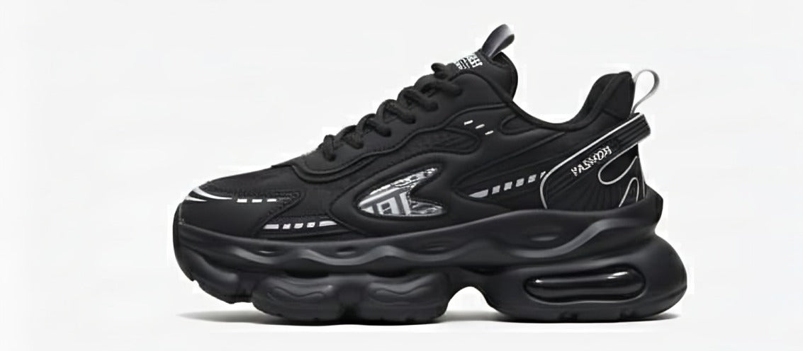Chunky Sneakers – Black 👟