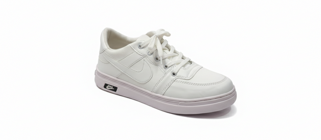Nike Sneaker - White
